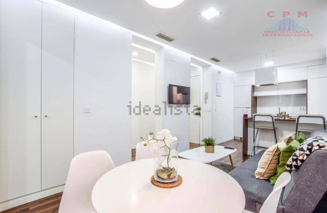 Apartamento Retiro Y Serrano Hotel Madrid Esterno foto